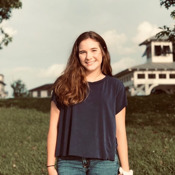 Meet your Posher, Lily - Picture 1 of 1